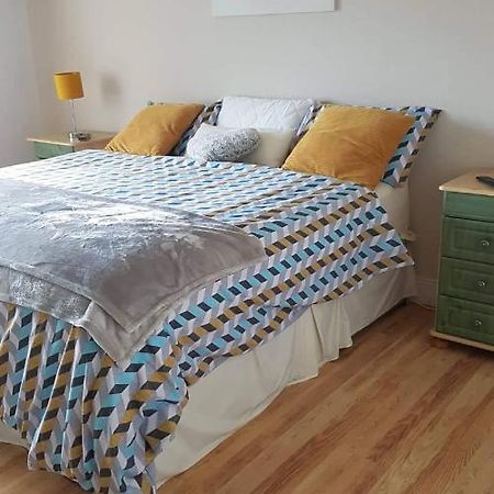 A Comfortable Stay In Ballybofey Esterno foto