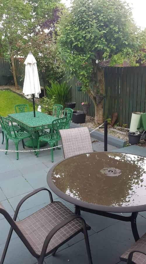 A Comfortable Stay In Ballybofey Esterno foto